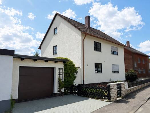 Einfamilienhaus zum Kauf 469.000 € 6 Zimmer 138 m² 664 m² Grundstück frei ab sofort Am Löhle 13 Eckersmühlen Roth 91154