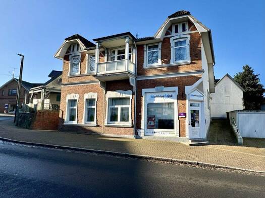 Haus zum Kauf 195.000 € 5 Zimmer 150,1 m² 532 m² Grundstück Burg 25712