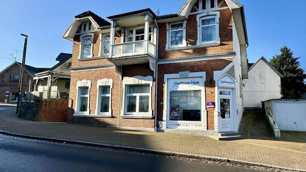 Haus zum Kauf 195.000 € 5 Zimmer 150,1 m² 532 m² Grundstück Burg 25712