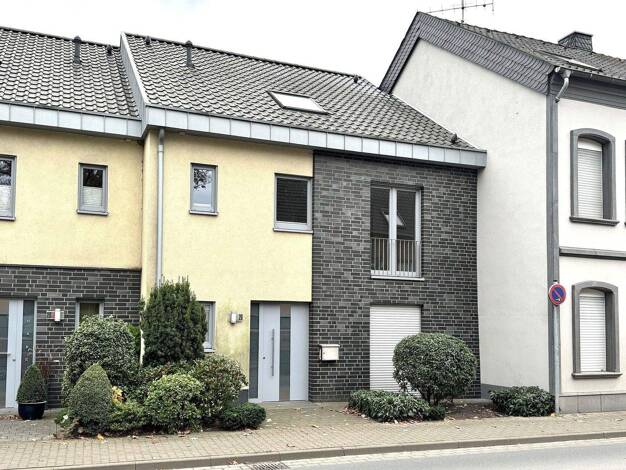 Reihenmittelhaus zur Miete 1.570 € 4 Zimmer 167 m² 160 m² Grundstück frei ab sofort Winnekendonk Kevelaer-Winnekendonk 47626