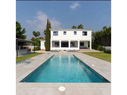 Chalet zur Miete 13.000 € 6 Zimmer 540 m² 1.200 m² Grundstück Marbella 29660