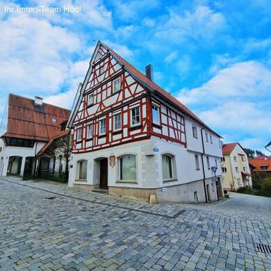 Einfamilienhaus zum Kauf 235.000 € 5 Zimmer 138,2 m² 221 m² Grundstück Mägerkingen Trochtelfingen 72818