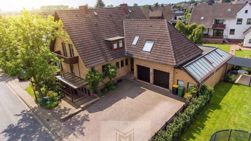 Haus zum Kauf 785.000 € 15 Zimmer 578 m² 1.000 m² Grundstück frei ab sofort Kirchhorsten Helpsen 31691