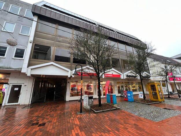 Bürofläche zur Miete provisionsfrei 785 € 4 Zimmer 135 m² Bürofläche Schleswig 24837