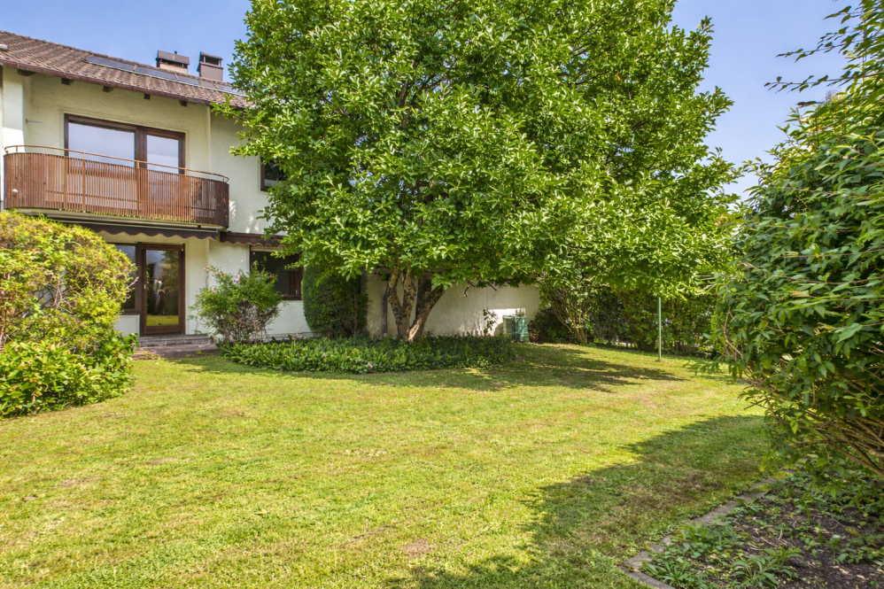 Immobilie in Piding - Familienglück in Piding: Gepflegtes REH mit großem Garten, 3 SZ und Bergblick - Bild 0