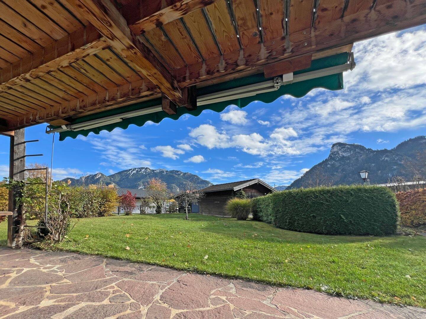 Einfamilienhaus zum Kauf - Mehr