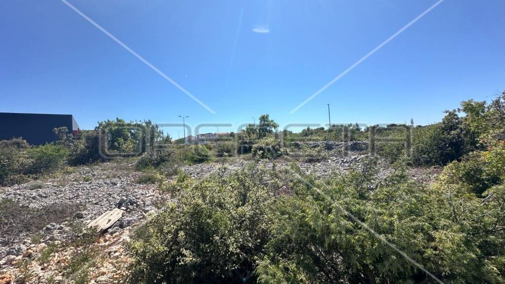 Land-/Forstwirtschaft zum Kauf 1.029.250 € Pirovac