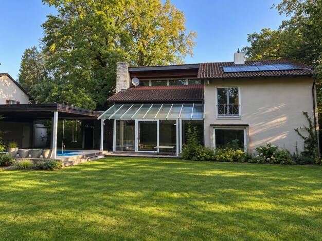 Einfamilienhaus zum Kauf 1.290.000 € 7 Zimmer 251 m² 1.457 m² Grundstück Freilassing Freilassing 83395