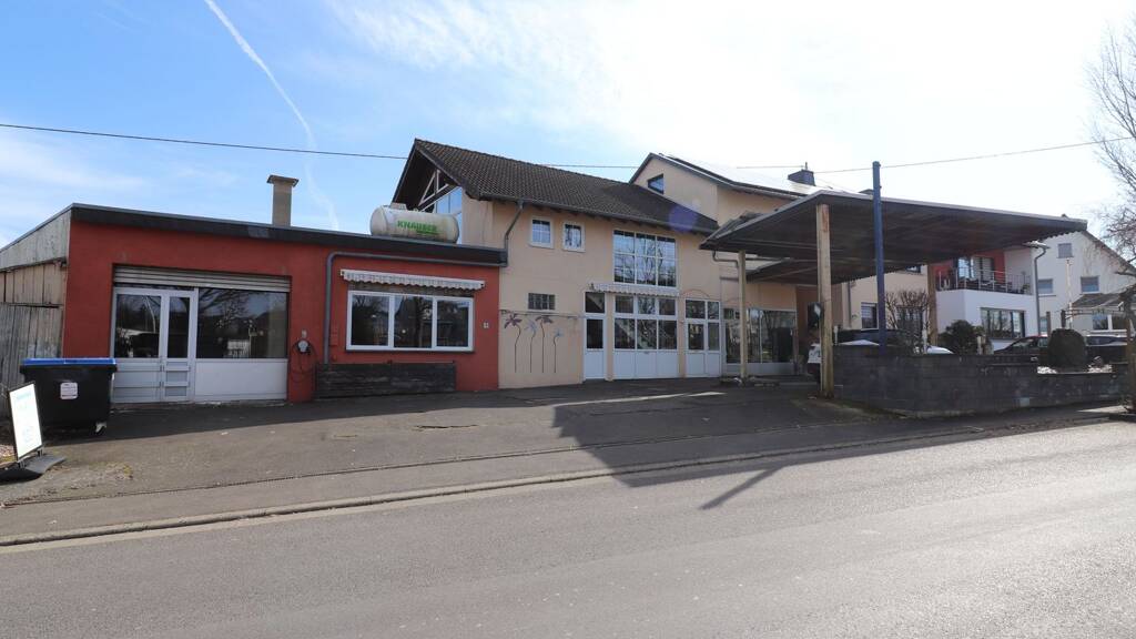 Mehrfamilienhaus zum Kauf 369.000 € 12 Zimmer 437,6 m² 1.000 m² Grundstück Mastershausen 56869