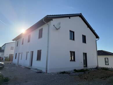Haus zur Miete - Neubau 1.350 € 6 Zimmer 160 m² 297 m² Grundstück frei ab 01.08.2025 Egglkofen Egglkofen 84546
