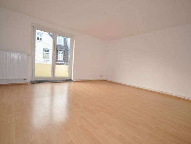 Wohnung zur Miete 569 € 3 Zimmer 71 m² 2. Geschoss frei ab 01.11.2026 Frankenvorstadt Stralsund 18439