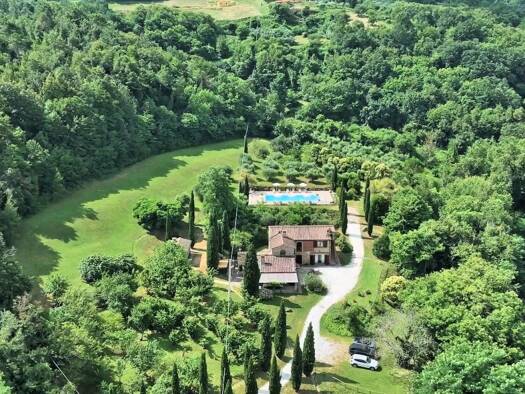 Bauernhaus zum Kauf 1.800.000 € 8 Zimmer 400 m² 20.000 m² Grundstück frei ab sofort Pisa 