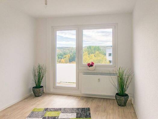 Wohnung zur Miete 450 € 4 Zimmer 90 m² 5. Geschoss frei ab 01.02.2026 Am Harthwald 10 Markersdorf Chemnitz 09123