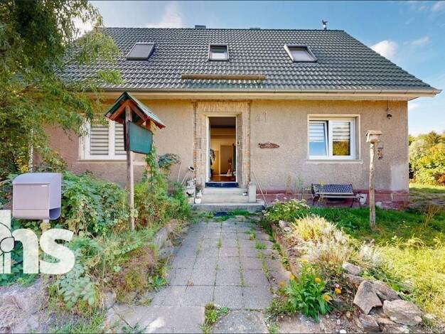Einfamilienhaus zum Kauf provisionsfrei 199.000 € 6 Zimmer 187,6 m² 6.550 m² Grundstück Sanderslebener Straße 41 Hettstedt Hettstedt 06333