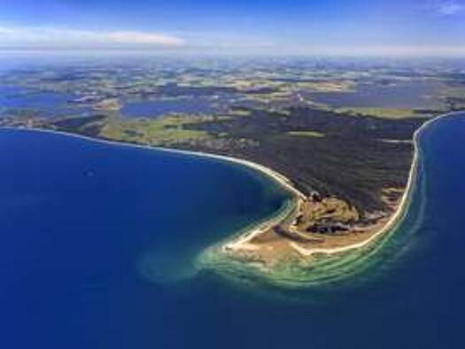 Doppelhaushälfte zum Kauf als Kapitalanlage geeignet 495.000 € 7 Zimmer 265 m² 4.300 m² Grundstück Landstr. 29 Zingst Zingst 18374