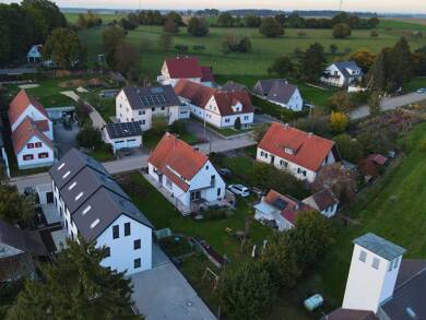 Haus zum Kauf - Erstbezug provisionsfrei 395.000 € 5 Zimmer 118,3 m² 94 m² Grundstück Sankt-Peter-Str. 46a Hirschbach Wertingen 86637