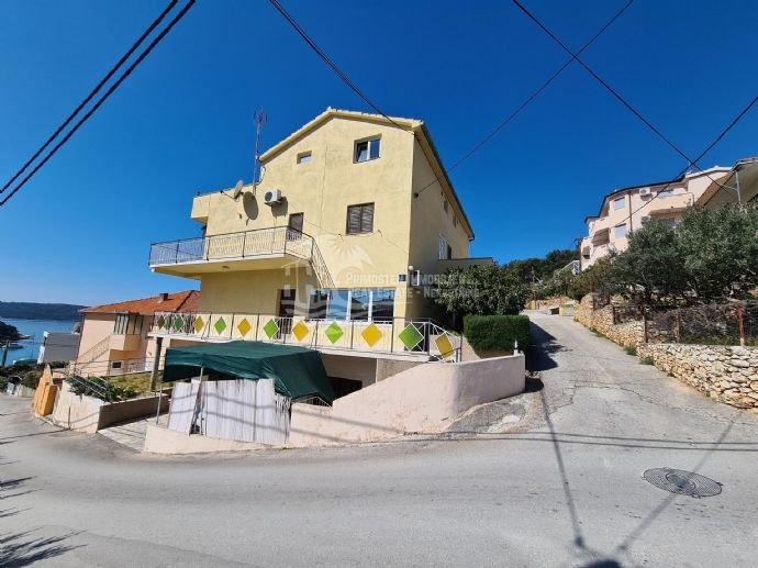 Haus zum Kauf 920.000 € 15 Zimmer 335 m²<br/>Wohnfläche 524 m²<br/>Grundstück Trogir 22218