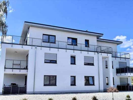 Terrassenwohnung zur Miete 1.135 € 3 Zimmer 85 m² frei ab 01.08.2026 Ballern Merzig 66663