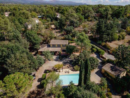 Einfamilienhaus zum Kauf 875.000 € 200 m² 5.000 m² Grundstück FAYENCE 83440