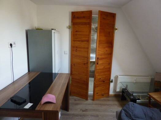 Wohnung zur Miete 350 € 1 Zimmer 15 m² Geschoss 2/3 frei ab sofort Besigheim 74354