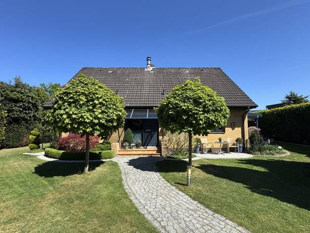 Einfamilienhaus zum Kauf 485.000 € 5 Zimmer 138,9 m² 779 m² Grundstück Heidgraben 25436