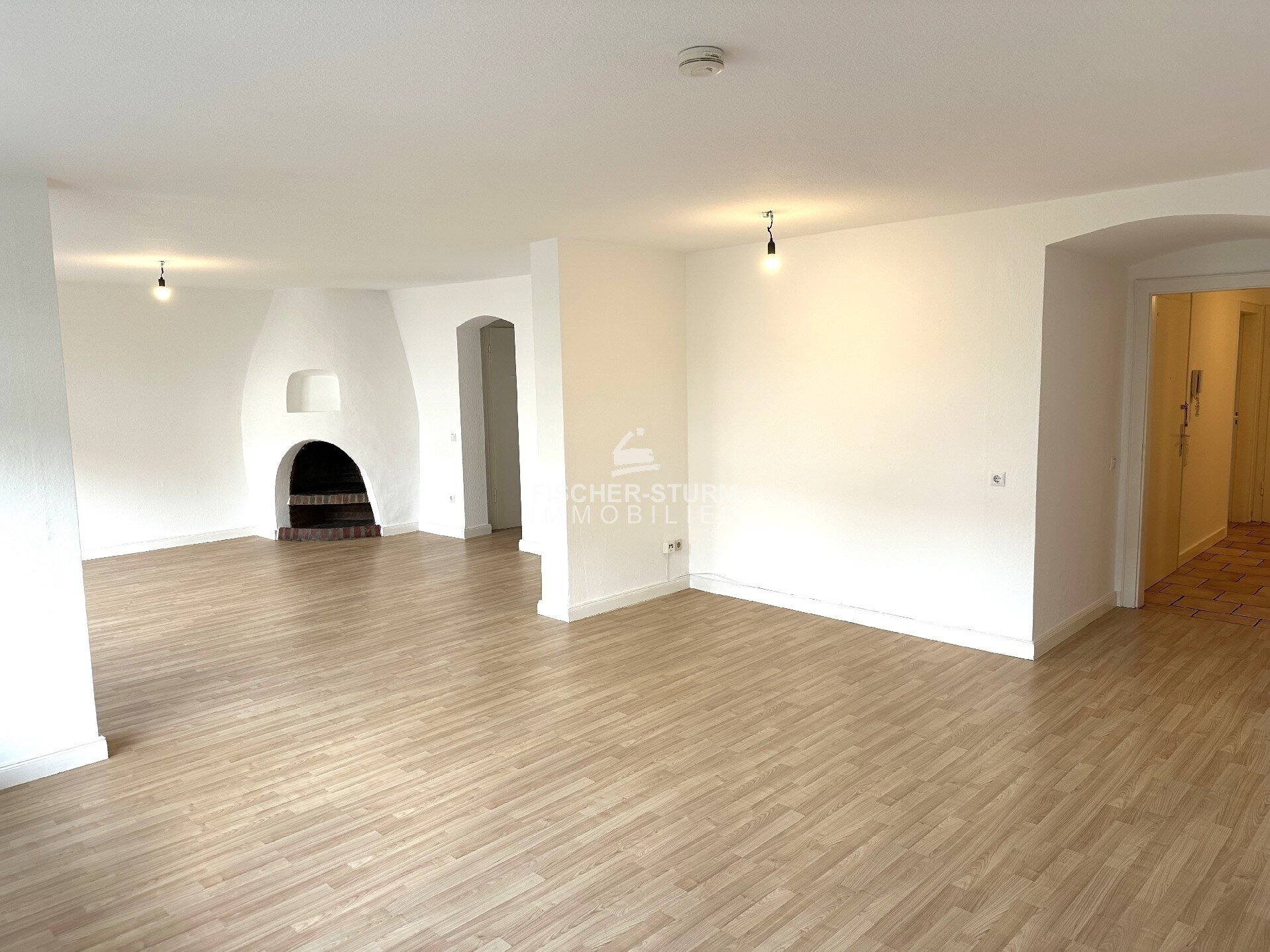 Wohnung zur Miete 1.340 € 3 Zimmer 130 m²<br/>Wohnfläche 1.<br/>Geschoss Düsseltal Düsseldorf 40237