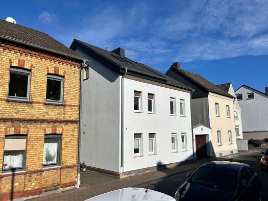 Doppelhaushälfte zum Kauf 549.000 € 5,5 Zimmer 103 m² 200 m² Grundstück Hangelar Sankt Augustin 53757