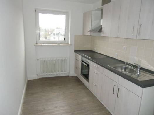 Wohnung zur Miete 930 € 3 Zimmer 96 m² 2. Geschoss frei ab sofort Sebaldsbrück Bremen 28309