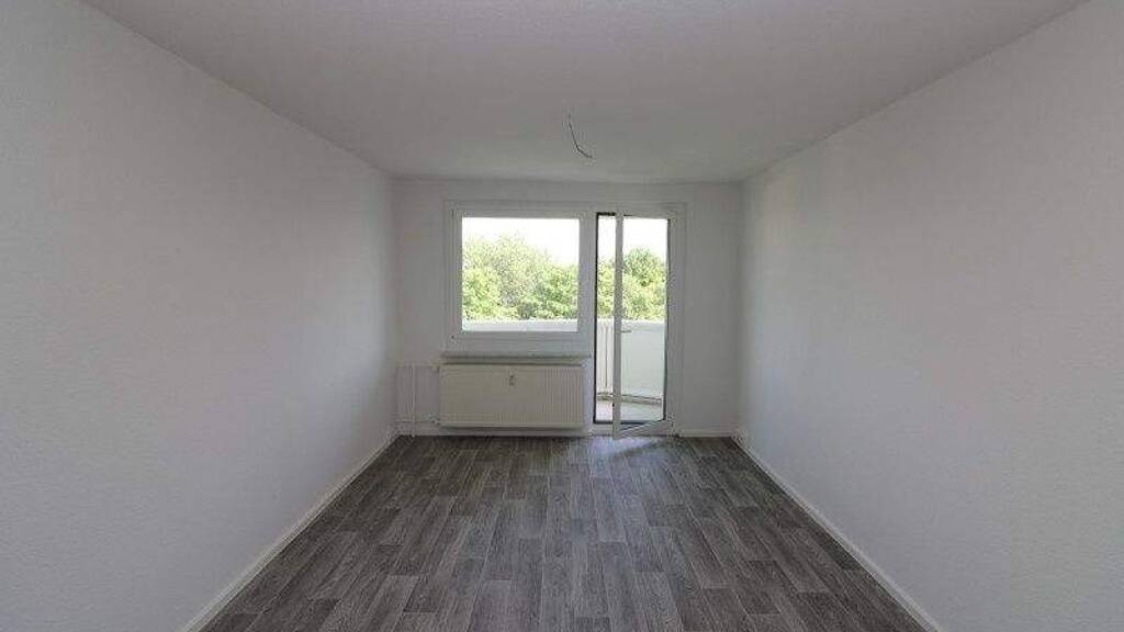 Wohnung zur Miete 389 € 3 Zimmer 58,3 m² 4. Geschoss Karl-Kegel-Straße 62 Freiberg 09599