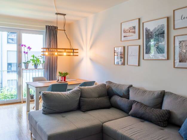 Wohnung zum Kauf 279.000 € 2 Zimmer 56,6 m² 1. Geschoss Striesen-Süd Dresden 01309