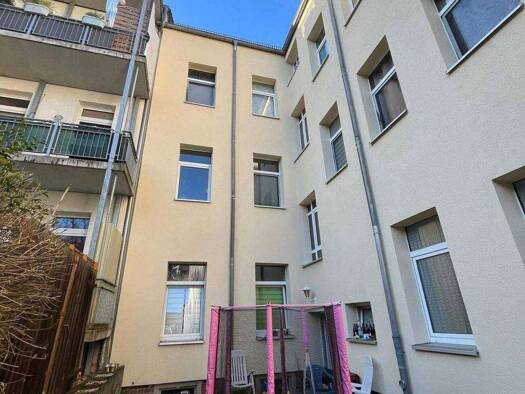 Wohnung zur Miete 363 € 2 Zimmer 65 m² Geschoss 1/4 frei ab sofort Altendorf Chemnitz 09116