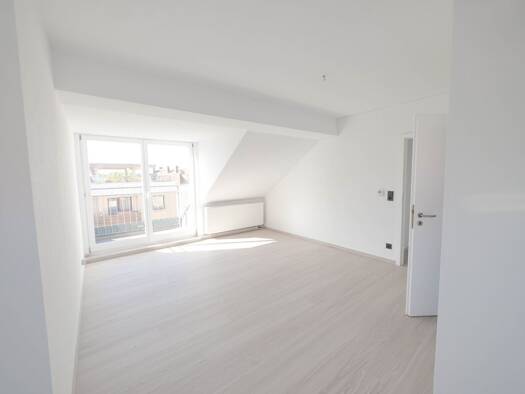 Wohnung zur Miete 750 € 3 Zimmer 62 m² 4. Geschoss Altstadt Würzburg 97072