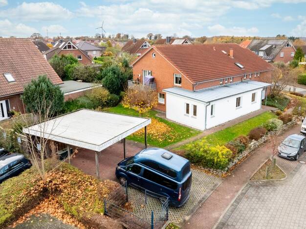 Gewerbeobjekt zum Kauf als Kapitalanlage geeignet 850.000 € 477,1 m² 1.008 m² Grundstück teilbar ab 477,1 m² Bad Oldesloe 23843