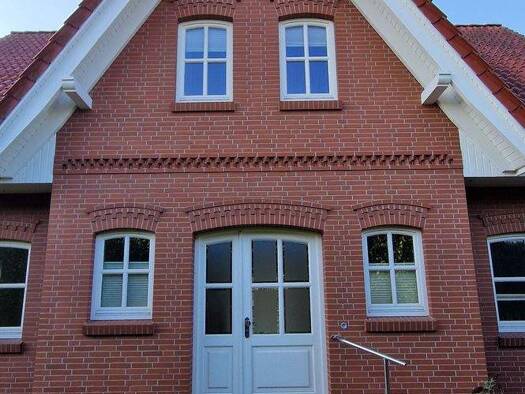 Einfamilienhaus zur Miete 1.120 € 6 Zimmer 149 m² 1.030 m² Grundstück frei ab sofort Fliederweg Hassel (Weser) 27324