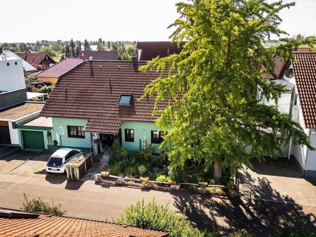 Mehrfamilienhaus zum Kauf provisionsfrei 649.950 € 8 Zimmer 226 m² 546 m² Grundstück Fußgönheim 67136