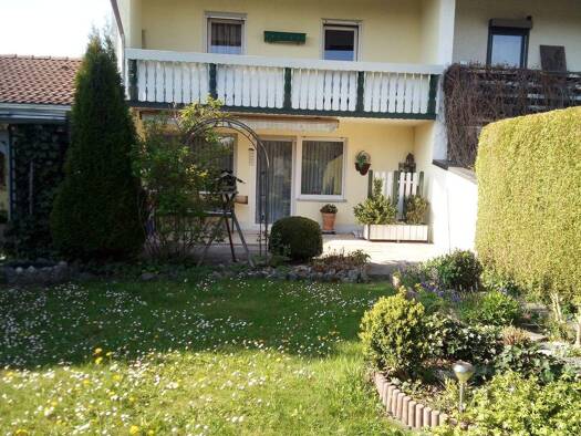 Reihenendhaus zum Kauf 472.500 € 10 Zimmer 152 m² 332 m² Grundstück Lärchenweg 11 Blöcktach Friesenried 87654