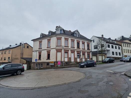 Mehrfamilienhaus zum Kauf 134.000 € 14 Zimmer 376 m² 587 m² Grundstück frei ab sofort Altenwald Sulzbach/Saar 66280