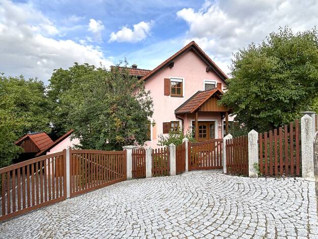 Einfamilienhaus zum Kauf 649.000 € 6 Zimmer 151,9 m² 931 m² Grundstück Wilhelmsdorf Wilhelmsdorf 91489