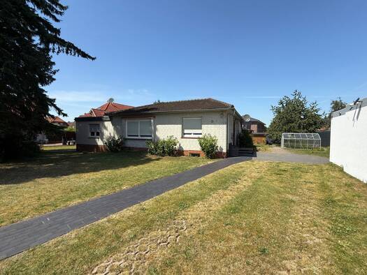 Einfamilienhaus zur Miete 1.250 € 4 Zimmer 120 m² 1.431 m² Grundstück frei ab 01.09.2026 Holtorf Nienburg (Weser) 31582