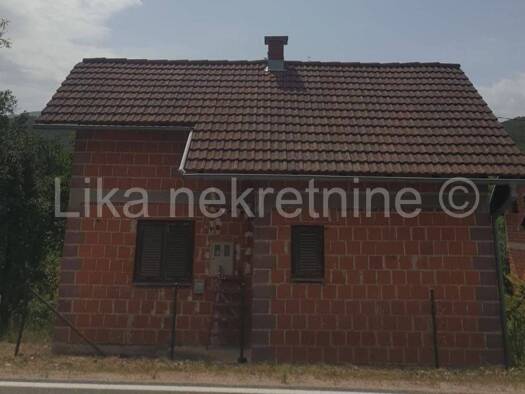 Einfamilienhaus zum Kauf 90.000 € 4 Zimmer 70 m² 1.900 m² Grundstück Plitvička Jezera 53231