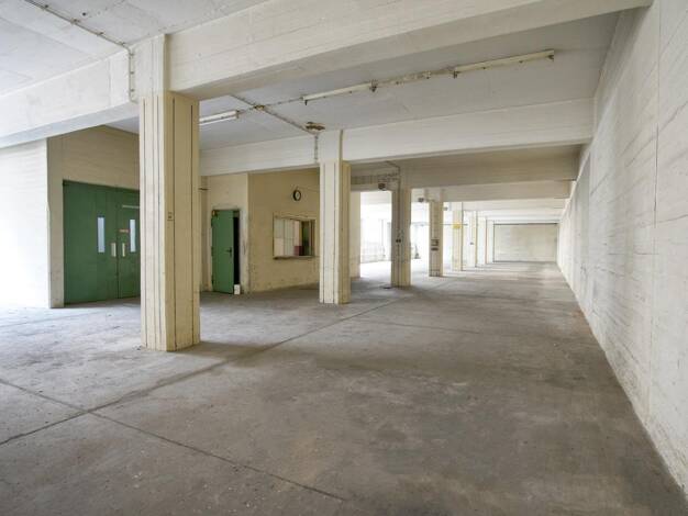 Lagerhalle zur Miete 4,50 € 468,8 m² Lagerfläche teilbar ab 468,8 m² Katzwanger Straße 150 Gibitzenhof Nürnberg 90461