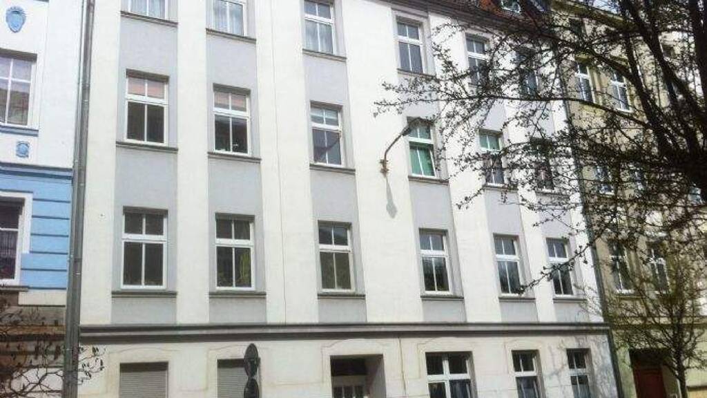 Wohnung zur Miete 401 € 3 Zimmer 72,9 m² EG frei ab 01.06.2026 Blumenstraße 35 Forst-Stadt Forst (Lausitz) 03149