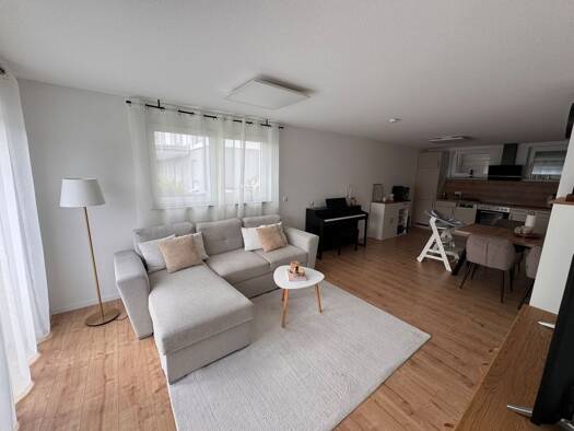 Terrassenwohnung zur Miete 900 € 3 Zimmer 82 m² frei ab 01.11.2026 Neufra Rottweil 78628