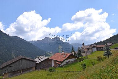 Einfamilienhaus zum Kauf 12 Zimmer 182 m² 200 m² Grundstück Pozza di Fassa 38036