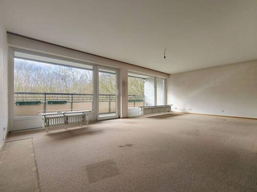 Wohnung zum Kauf 275.000 € 3 Zimmer 103 m² frei ab sofort Fasanenweg 9 Dreieichenhain Dreieich 63303