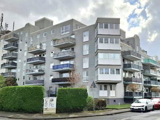 Wohnung zum Kauf 225.000 € 2 Zimmer 74,4 m² 5 Geschosse Ensen Porz 51149