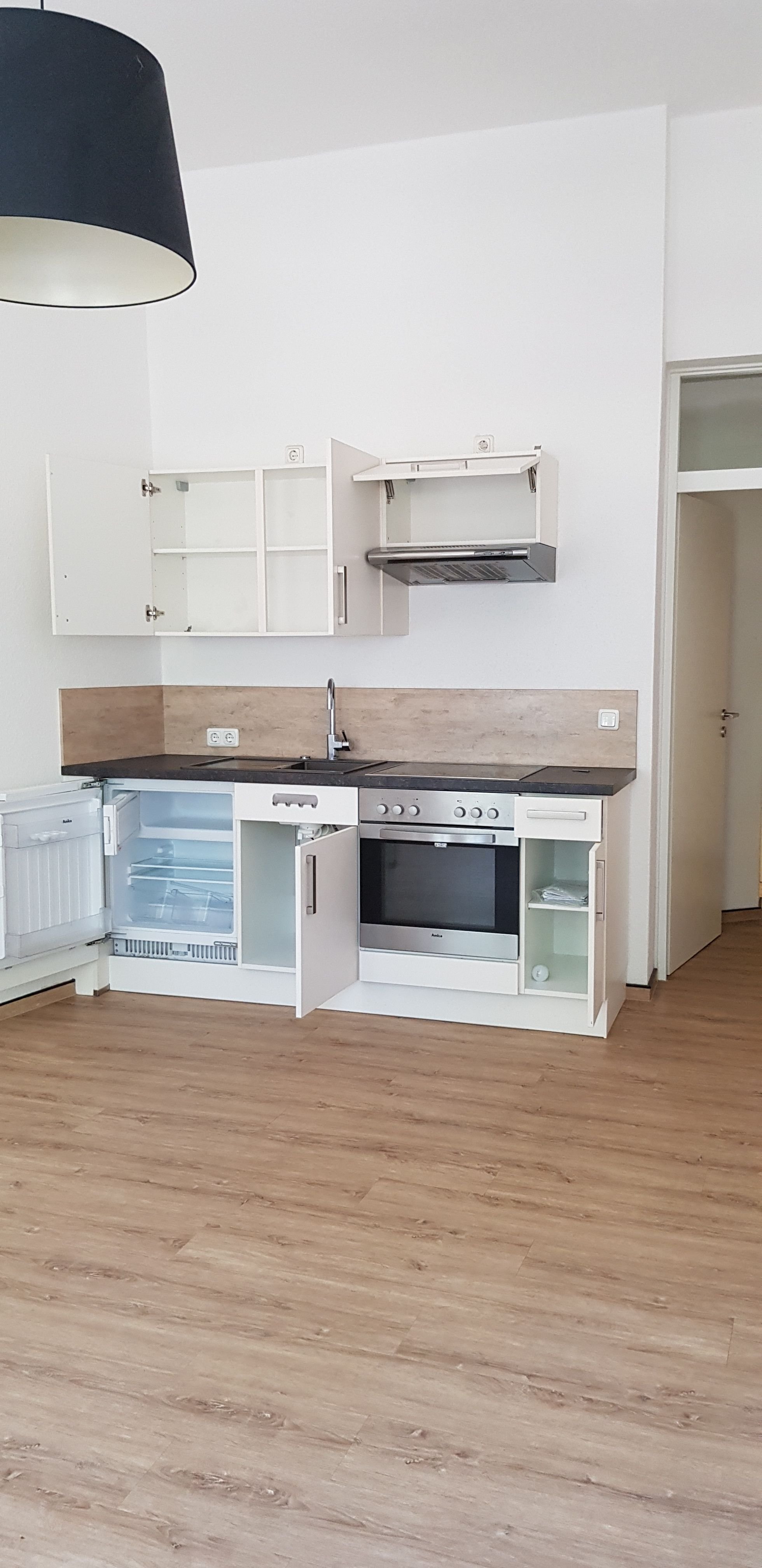 Apartment zur Miete 189 € 1 Zimmer 27 m²<br/>Wohnfläche EG<br/>Geschoss 01.12.2024<br/>Verfügbarkeit Stendal Stendal 39576