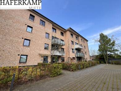 Wohnung zur Miete 1.168 € 2,5 Zimmer 83 m² 3. Geschoss frei ab 01.07.2025 Niedernmoorstraße 11a Wahlbezirk 07 Elmshorn 25335