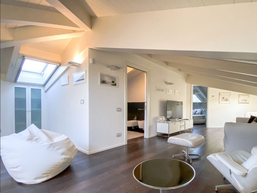 Studio zum Kauf 2 Zimmer 140 m² frei ab sofort Forte dei Marmi 