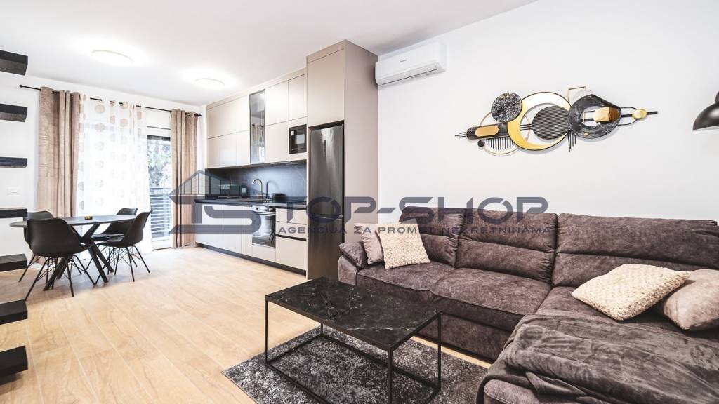 Studio zur Miete 900 € 1 Zimmer 45 m² 1. Geschoss Rudes - Ljubljanica